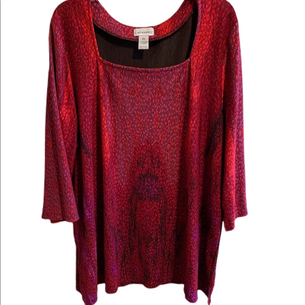 Catherine’s pink/red flowy blouse